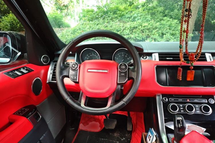 Used Land Rover Range Sport 2014 3.0 SC V6 HSE Steering Wheel