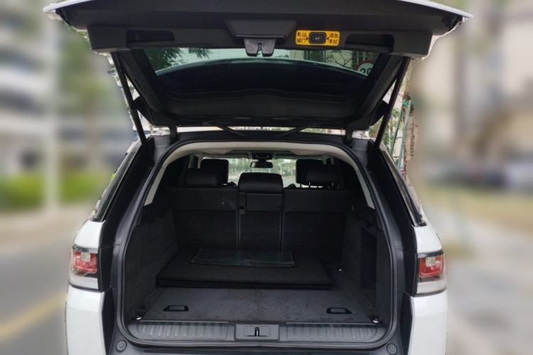 Used Land Rover Range Sport 2014 3.0 SC V6 HSE DYNAMIC Trunk
