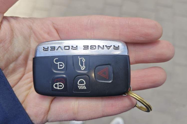 Used Land Rover Range Sport 2014 3.0 SC V6 HSE Vehicle Key