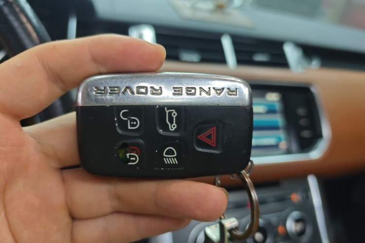 Used Land Rover Range Sport 2014 3.0 SC V6 HSE DYNAMIC Vehicle Key