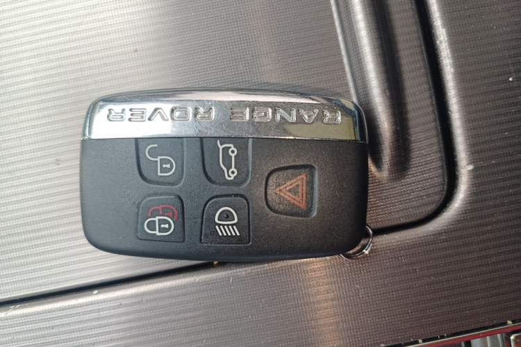 Used Land Rover Range Sport 2014 3.0 SC V6 HSE Vehicle Key