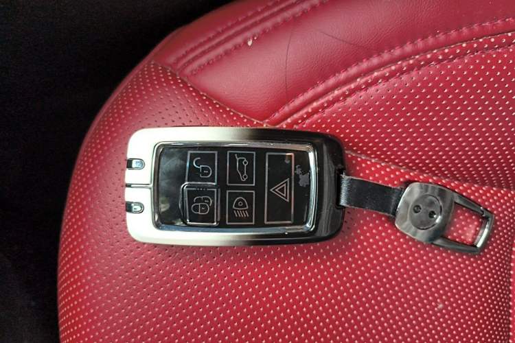 Used Land Rover Range Sport  Vehicle Key