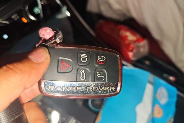 Used Land Rover Range Sport  Vehicle Key