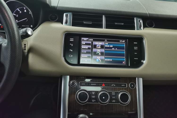 Used Land Rover Range Sport 2014 3.0T V6 Gasoline Version U.S. Specification Audio And AC Panel