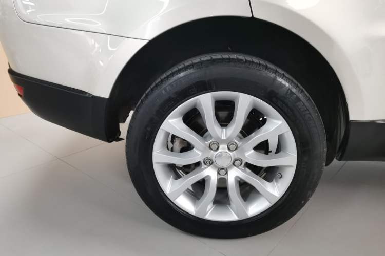 Used Land Rover Range Sport 2014 3.0T V6 Gasoline Version U.S. Specification Exterior 8