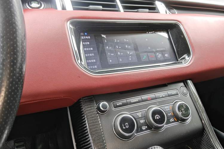 Used Land Rover Range Sport 2015 3.0 SC V6 HSE DYNAMIC Audio And AC Panel