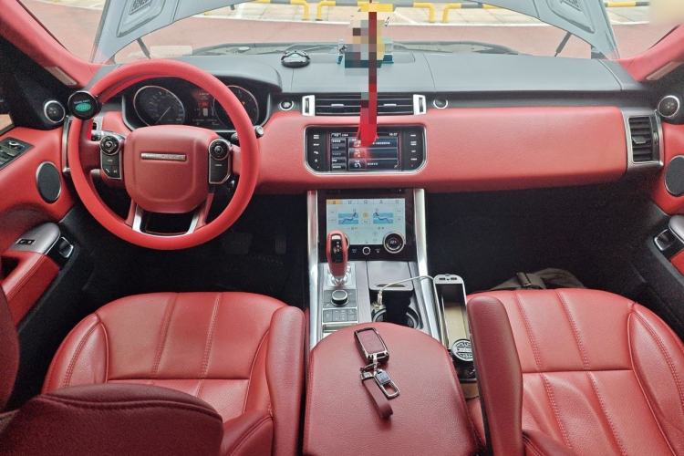 Used Land Rover Range Sport  Center Console