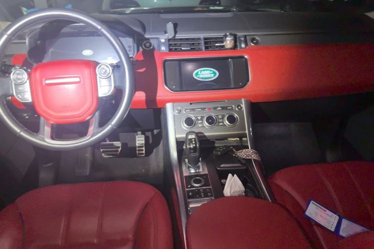 Used Land Rover Range Sport 2015 3.0 SC V6 HSE DYNAMIC Center Console