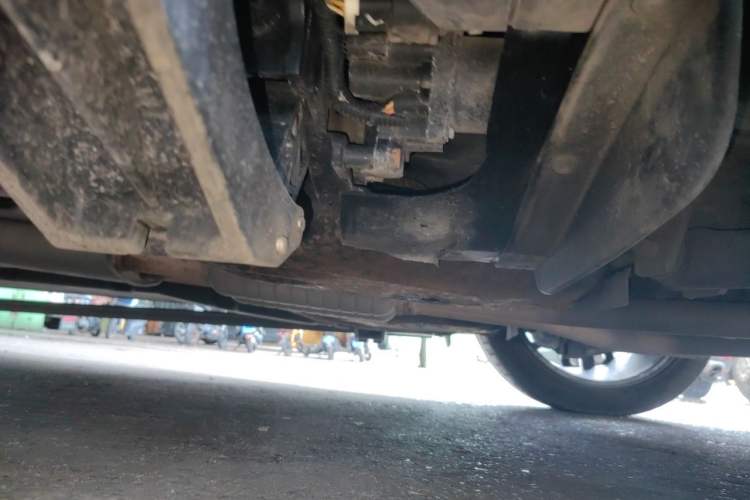 Used Land Rover Range Sport 2015 3.0 SC V6 HSE DYNAMIC Chassis Rear Left