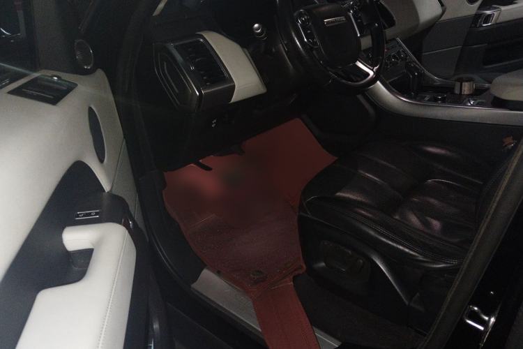 Used Land Rover Range Sport 2015 3.0 V6 HSE Gasoline – Middle East Version Driver Seat