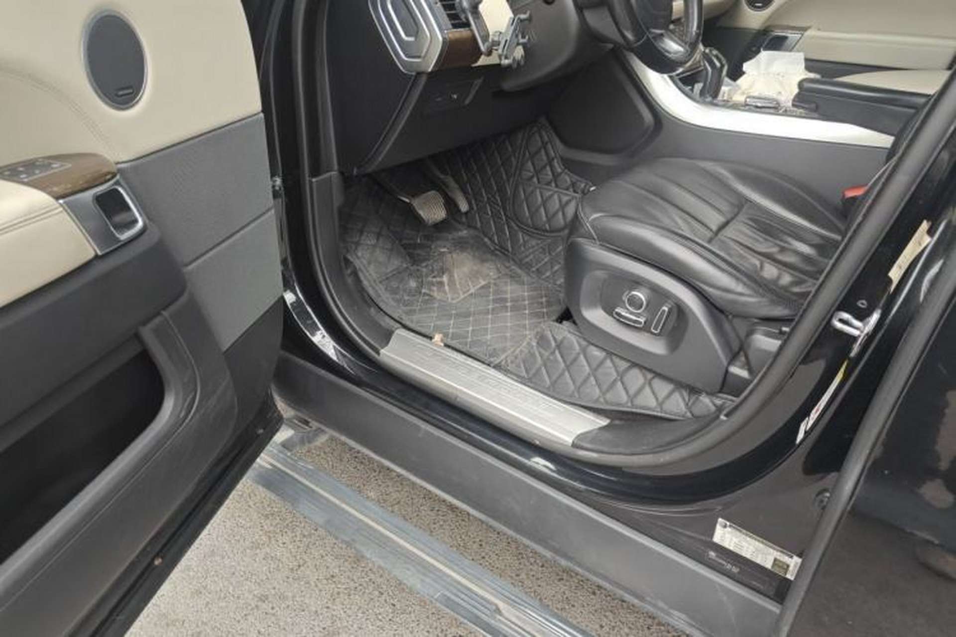 Used Land Rover Range Sport  Driver Seat