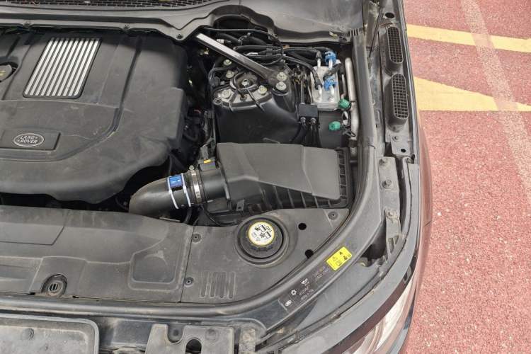 Used Land Rover Range Sport  Engine Bay Left