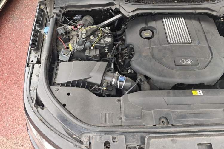Used Land Rover Range Sport  Engine Bay Right