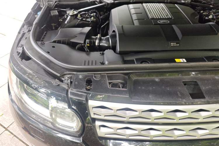 Used Land Rover Range Sport  Engine Bay Right