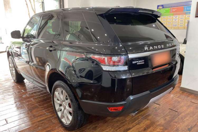 Used Land Rover Range Sport 2015 3.0 SC V6 HSE Exterior 2