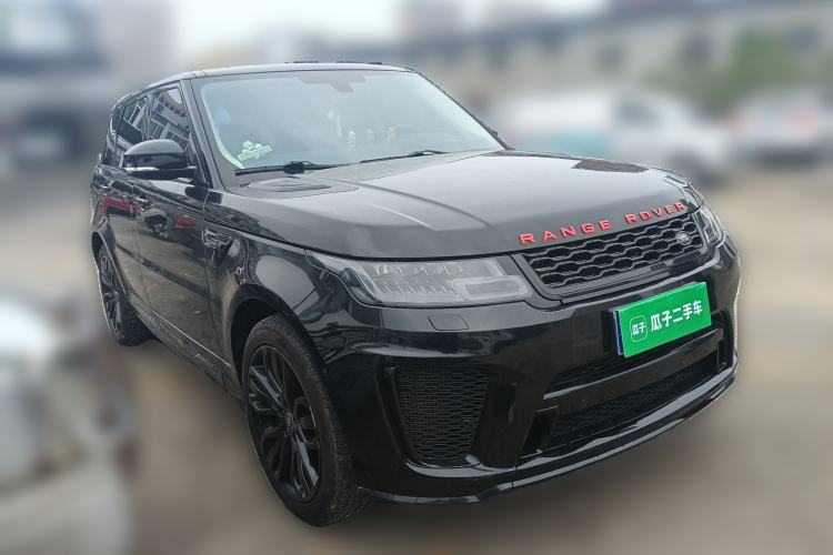 Used Land Rover Range Sport 2015 3.0 SDV6 HSE DYNAMIC Front Right 45 Deg