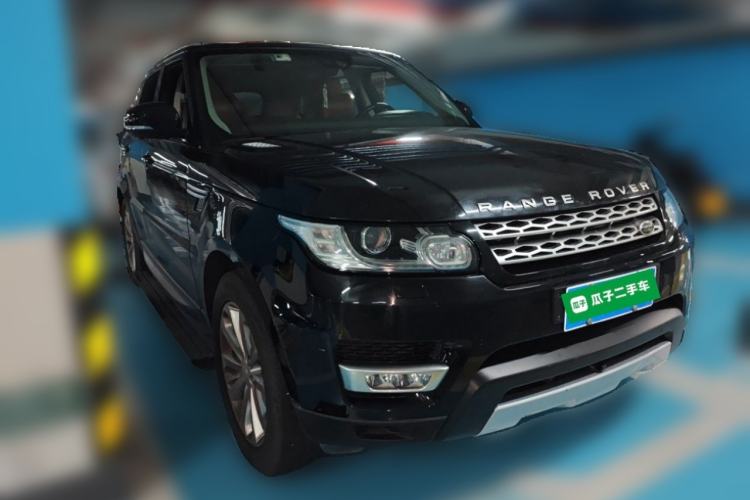 Used Land Rover Range Sport  Front Right 45 Deg