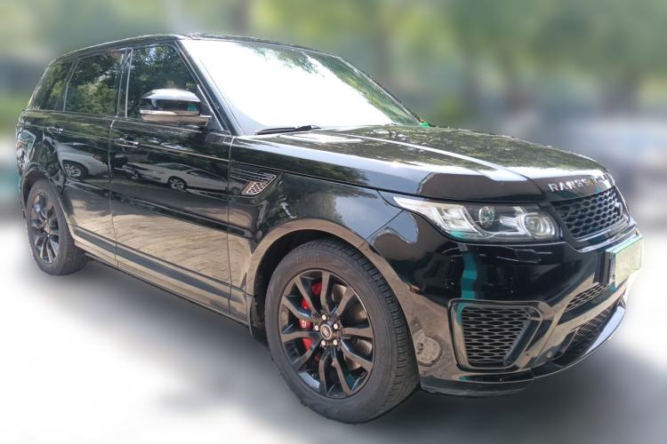 Used Land Rover Range Sport 2015 3.0 SDV6 HSE Front Right 45 Deg