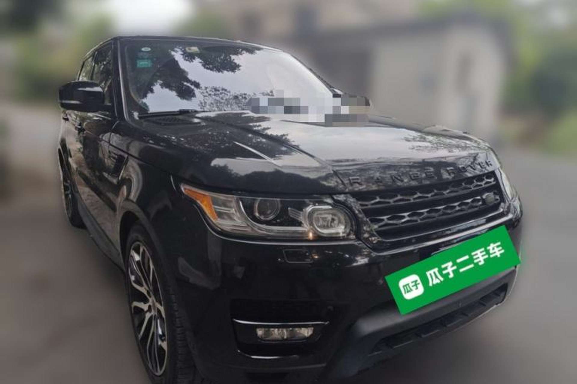 Used Land Rover Range Sport  Front Right 45 Deg