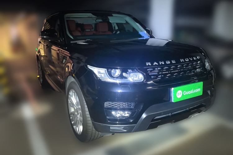 Used Land Rover Range Sport 2015 3.0 SC V6 HSE DYNAMIC Front Right 45 Deg