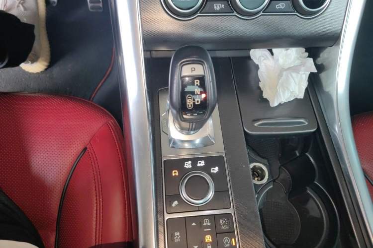 Used Land Rover Range Sport 2015 3.0 SC V6 HSE DYNAMIC Gear Lever