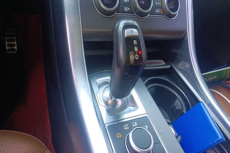 Used Land Rover Range Sport  Gear Lever