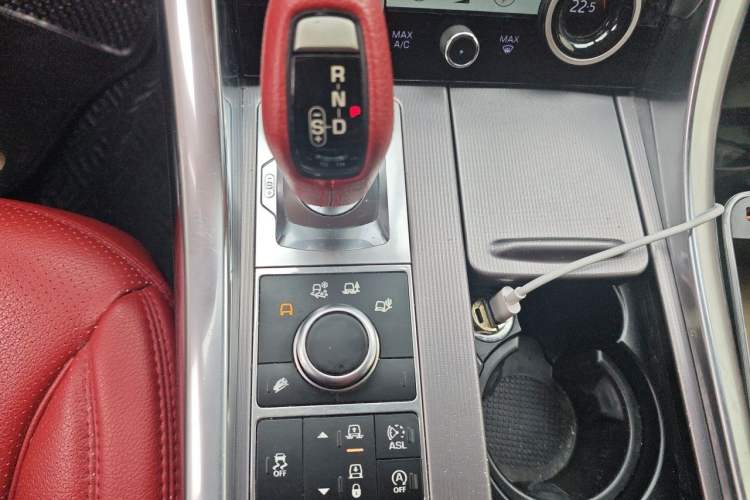 Used Land Rover Range Sport  Gear Lever