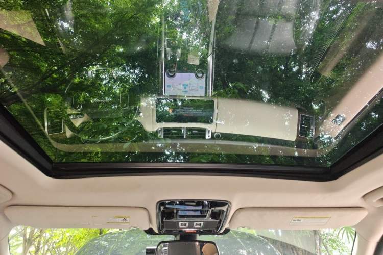 Used Land Rover Range Sport  Headliner
