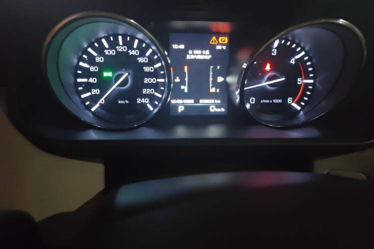 Used Land Rover Range Sport 2015 3.0 SDV6 HSE Instrument Cluster