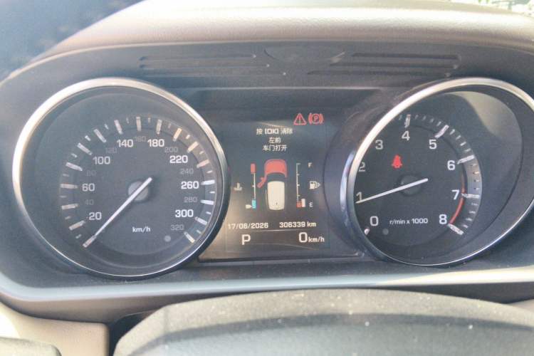 Used Land Rover Range Sport 2015 3.0 SC V6 HSE Instrument Cluster
