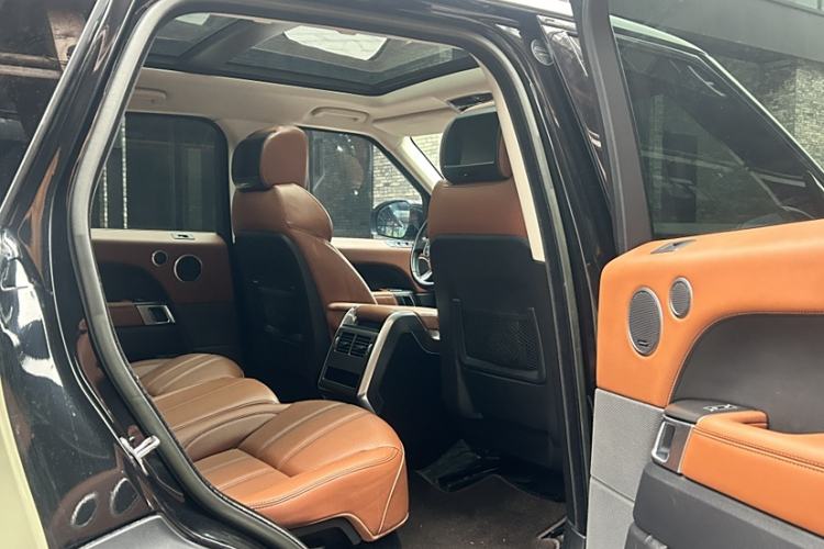 Used Land Rover Range Sport 2015 3.0 SC V6 HSE DYNAMIC Interior 7