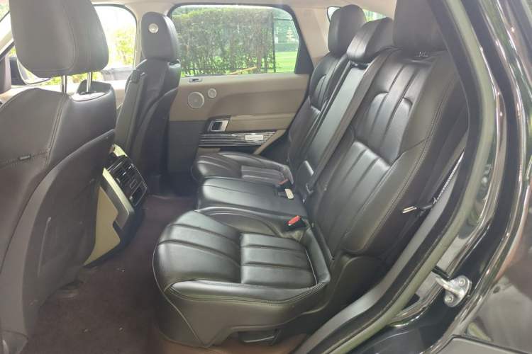 Used Land Rover Range Sport  Left Rear Seat