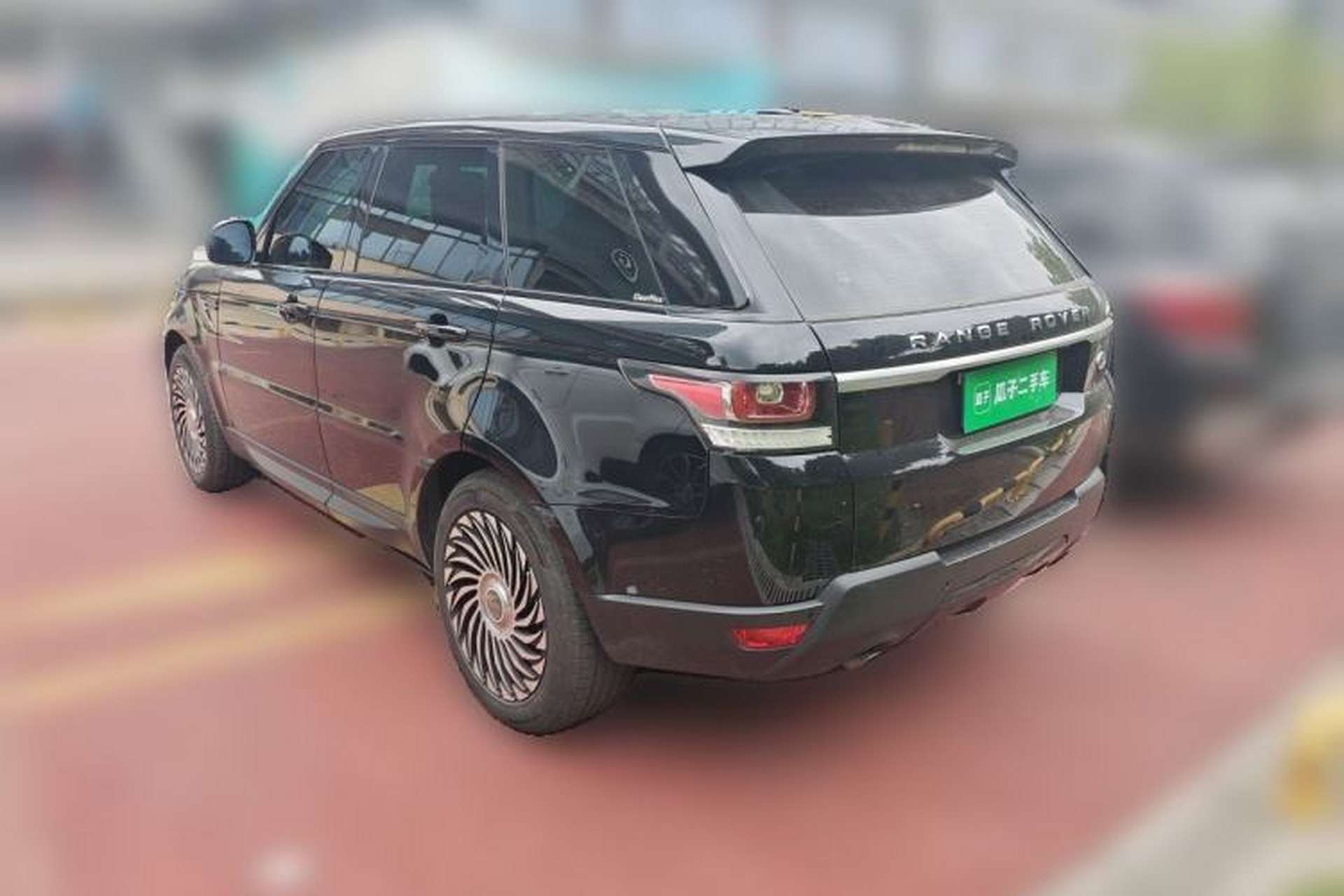 Used Land Rover Range Sport  Rear Left 45 Deg