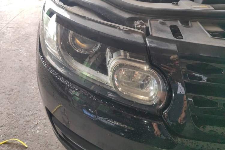 Used Land Rover Range Sport 2015 3.0 SC V6 HSE DYNAMIC Right Front Headlight