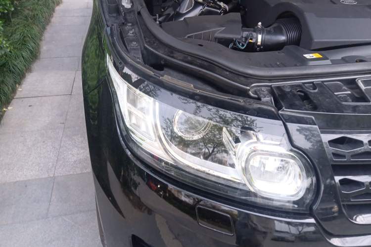 Used Land Rover Range Sport  Right Front Headlight
