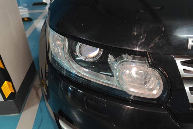 Used Land Rover Range Sport  Right Front Headlight