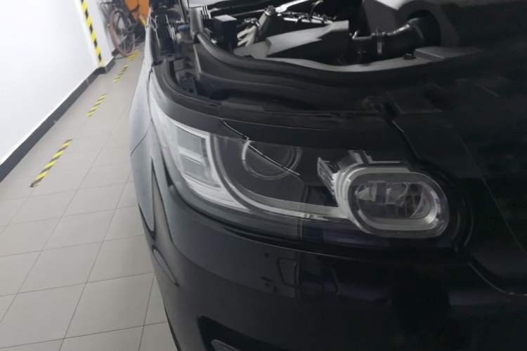 Used Land Rover Range Sport 2015 3.0 SC V6 HSE DYNAMIC Right Front Headlight