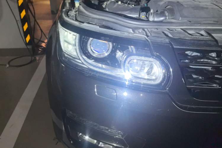 Used Land Rover Range Sport 2015 3.0 SC V6 HSE DYNAMIC Right Front Headlight