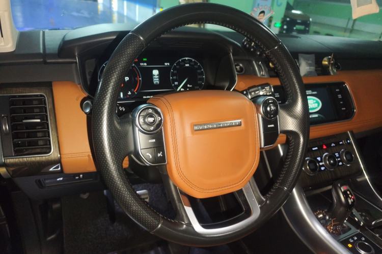 Used Land Rover Range Sport 2015 3.0 SDV6 HSE DYNAMIC Steering Wheel