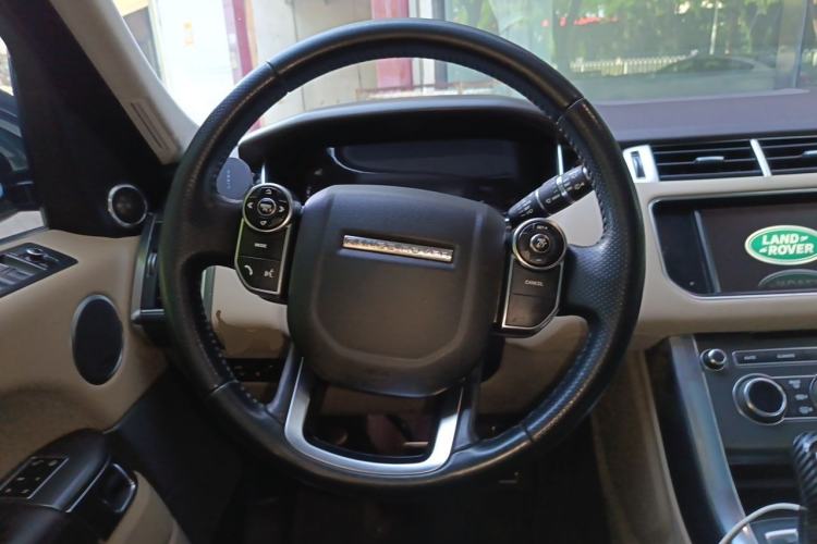 Used Land Rover Range Sport 2015 3.0 SDV6 HSE Steering Wheel