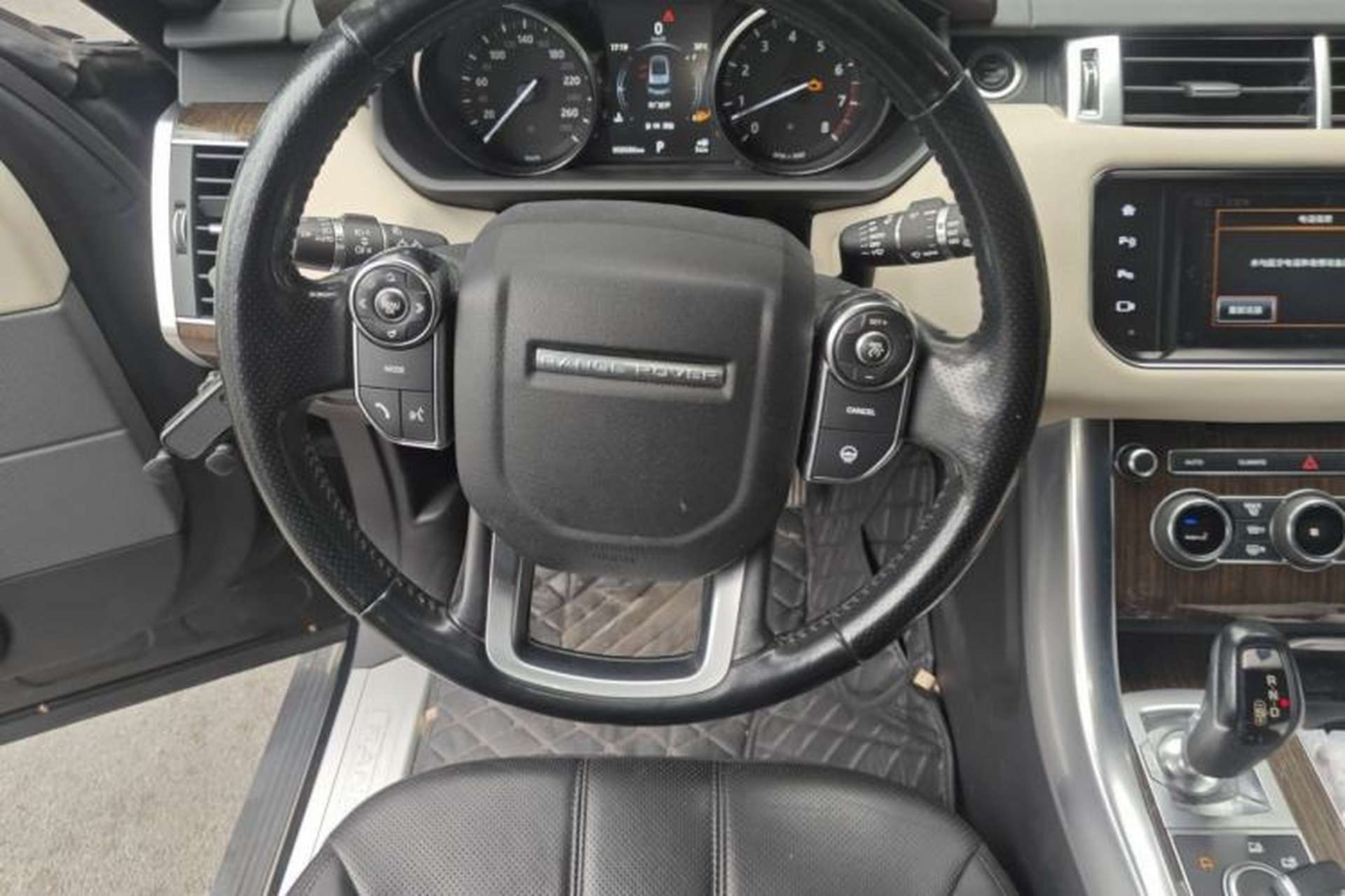 Used Land Rover Range Sport  Steering Wheel
