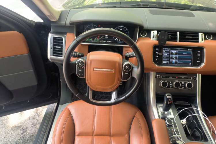 Used Land Rover Range Sport 2015 3.0 SC V6 HSE DYNAMIC Steering Wheel