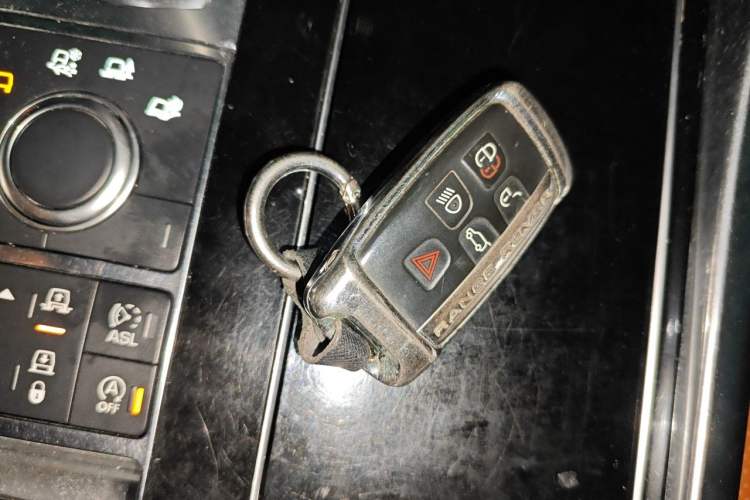 Used Land Rover Range Sport  Vehicle Key