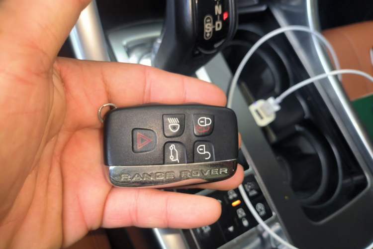 Used Land Rover Range Sport 2015 3.0 SC V6 HSE DYNAMIC Vehicle Key