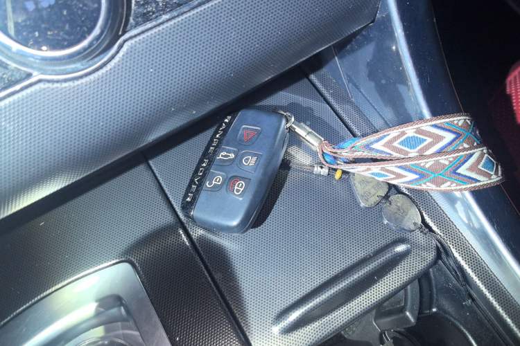 Used Land Rover Range Sport 2015 3.0 SC V6 HSE DYNAMIC Vehicle Key