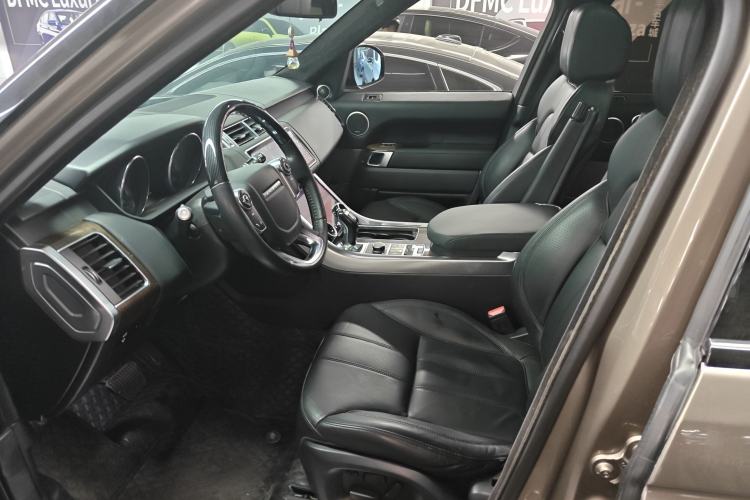 Used Land Rover Range Sport 2015 3.0 SC V6 HSE Left Front Seat