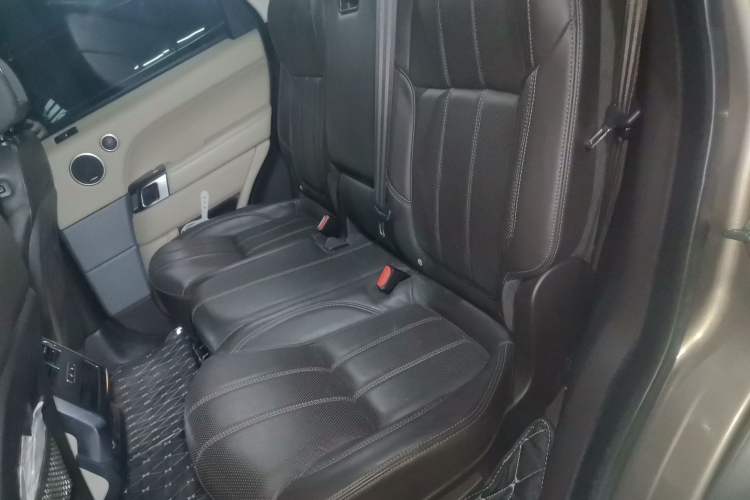 Used Land Rover Range Sport 2015 3.0 SC V6 HSE DYNAMIC Left Rear Seat