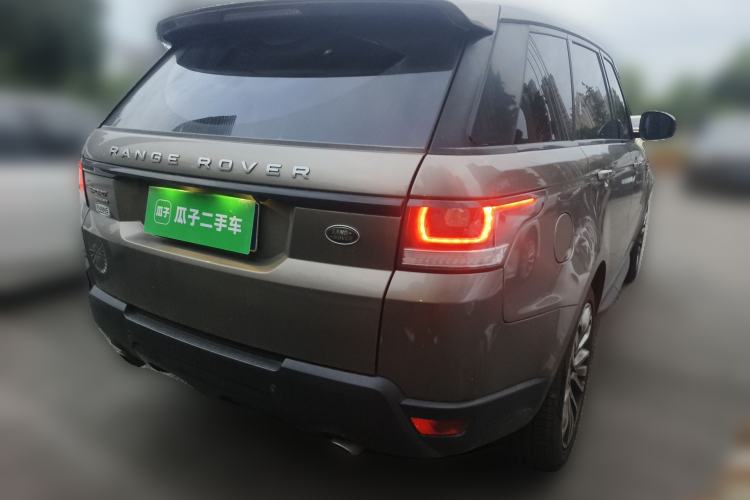 Used Land Rover Range Sport 2015 3.0 SC V6 HSE Rear Right 45 Deg