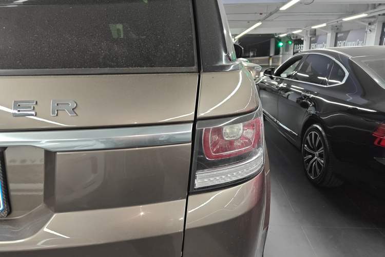 Used Land Rover Range Sport 2015 3.0 SC V6 HSE Right Rear Taillight