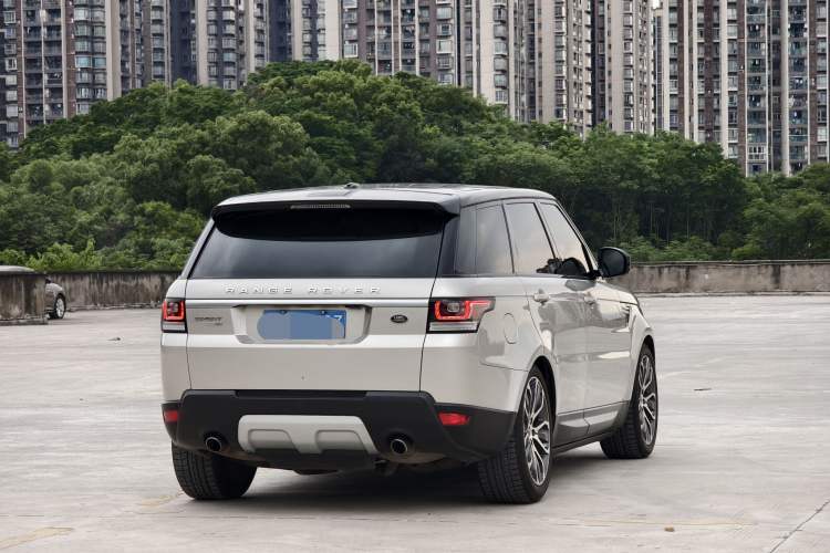 Used Land Rover Range Sport 2015 3.0 V6 HSE Gasoline U.S. Specification Exterior 5